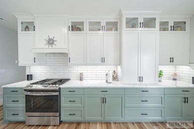 This gorgeous custom home in Fairway Estates is sure to take on Sage Lakes Municipal Golf Course in Idaho - for sale on GolfHomes.com, golf home, golf lot