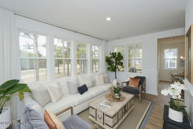 This spacious & elegant home with over 3,100 sf, offer flexible on Mid South Club in North Carolina - for sale on GolfHomes.com, golf home, golf lot