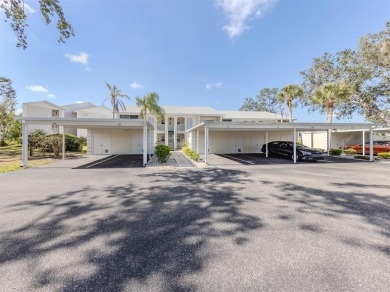 GROUND FLOOR! This updated turnkey, end ground-floor unit in the on Plantation Golf and Country Club in Florida - for sale on GolfHomes.com, golf home, golf lot
