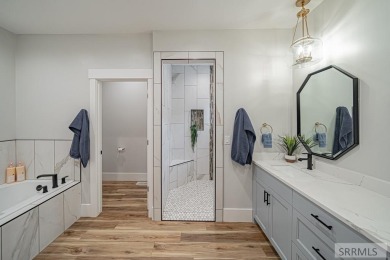 This gorgeous custom home in Fairway Estates is sure to take on Sage Lakes Municipal Golf Course in Idaho - for sale on GolfHomes.com, golf home, golf lot