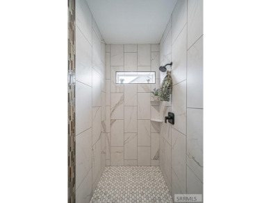 This gorgeous custom home in Fairway Estates is sure to take on Sage Lakes Municipal Golf Course in Idaho - for sale on GolfHomes.com, golf home, golf lot