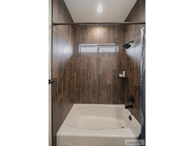 This gorgeous custom home in Fairway Estates is sure to take on Sage Lakes Municipal Golf Course in Idaho - for sale on GolfHomes.com, golf home, golf lot