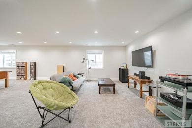This gorgeous custom home in Fairway Estates is sure to take on Sage Lakes Municipal Golf Course in Idaho - for sale on GolfHomes.com, golf home, golf lot