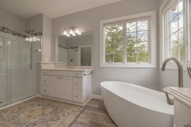 Hobbyists, car lovers, woodworkers -- this is the one you've on Innsbrook Resort Golf Course in Missouri - for sale on GolfHomes.com, golf home, golf lot