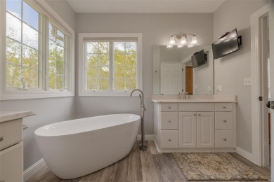 Hobbyists, car lovers, woodworkers -- this is the one you've on Innsbrook Resort Golf Course in Missouri - for sale on GolfHomes.com, golf home, golf lot