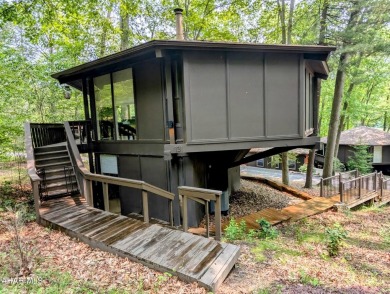 Everyone loves these Unique Homes, this one has you feeling like on Bedford Springs Golf Course in Pennsylvania - for sale on GolfHomes.com, golf home, golf lot