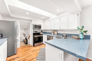 Ideal North End/Highlands location! Fantastic opportunity to buy on Crane Creek Country Club in Idaho - for sale on GolfHomes.com, golf home, golf lot