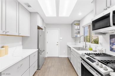 Discover this stunning, move-in ready 2-bed, 2-bath townhome on Highland Falls Golf Club in Nevada - for sale on GolfHomes.com, golf home, golf lot