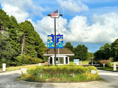 Do you want your own private oasis on the water?  Well you just on Harbour Point Golf Club in North Carolina - for sale on GolfHomes.com, golf home, golf lot