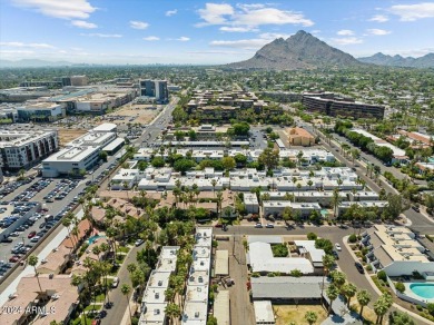 Very close to Old Town Scottsdale, this remodeled end-unit on Scottsdale Shadows in Arizona - for sale on GolfHomes.com, golf home, golf lot