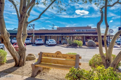 Very close to Old Town Scottsdale, this remodeled end-unit on Scottsdale Shadows in Arizona - for sale on GolfHomes.com, golf home, golf lot