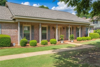 GREAT 4BR/2 1/2 BATH ONE LEVEL HOME LOCATED ON THE THIRTEENTH on Arrowhead Country Club in Alabama - for sale on GolfHomes.com, golf home, golf lot