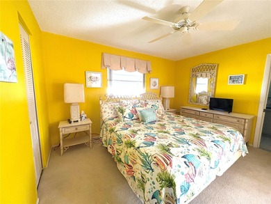 Welcome to easy Florida living in Unit 4 of The Mainlands of on Mainlands Golf Club in Florida - for sale on GolfHomes.com, golf home, golf lot