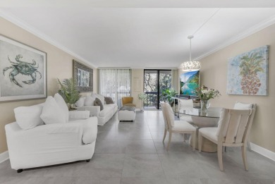 *LOWEST PRICED and TOTALLY RENOVATED!* GORGEOUS VOYAGER CONDO! on Pompano Beach Golf Course  in Florida - for sale on GolfHomes.com, golf home, golf lot