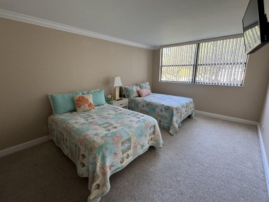 *LOWEST PRICED and TOTALLY RENOVATED!* GORGEOUS VOYAGER CONDO! on Pompano Beach Golf Course  in Florida - for sale on GolfHomes.com, golf home, golf lot