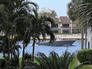 *LOWEST PRICED and TOTALLY RENOVATED!* GORGEOUS VOYAGER CONDO! on Pompano Beach Golf Course  in Florida - for sale on GolfHomes.com, golf home, golf lot