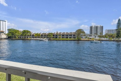 *LOWEST PRICED and TOTALLY RENOVATED!* GORGEOUS VOYAGER CONDO! on Pompano Beach Golf Course  in Florida - for sale on GolfHomes.com, golf home, golf lot