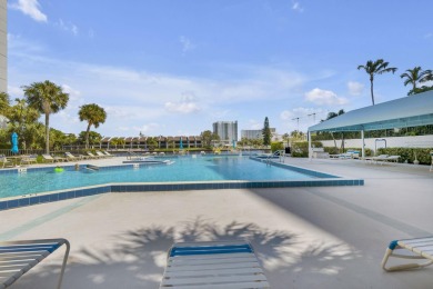 *LOWEST PRICED and TOTALLY RENOVATED!* GORGEOUS VOYAGER CONDO! on Pompano Beach Golf Course  in Florida - for sale on GolfHomes.com, golf home, golf lot