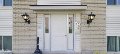 Well maintained Wildwood condo in Marysville! This 2 bedroom 1 on Marysville Golf Course in Michigan - for sale on GolfHomes.com, golf home, golf lot