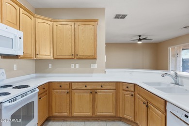 This clean, cute and move-in ready Arcada model with 2 BD + Den on Corte Bella Golf Club in Arizona - for sale on GolfHomes.com, golf home, golf lot