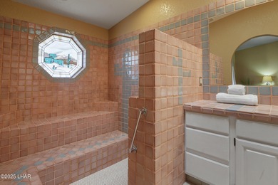 Welcome to your Havasu getaway-where lake views, golf course on London Bridge Golf Course in Arizona - for sale on GolfHomes.com, golf home, golf lot