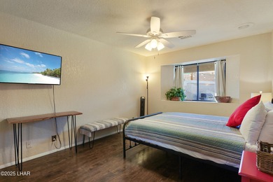 Welcome to your Havasu getaway-where lake views, golf course on London Bridge Golf Course in Arizona - for sale on GolfHomes.com, golf home, golf lot