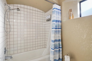 Welcome to your Havasu getaway-where lake views, golf course on London Bridge Golf Course in Arizona - for sale on GolfHomes.com, golf home, golf lot