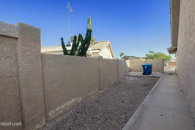 Welcome to your Havasu getaway-where lake views, golf course on London Bridge Golf Course in Arizona - for sale on GolfHomes.com, golf home, golf lot