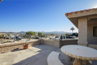 Welcome to your Havasu getaway-where lake views, golf course on London Bridge Golf Course in Arizona - for sale on GolfHomes.com, golf home, golf lot