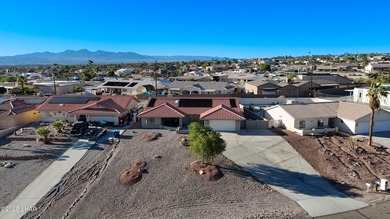 Welcome to your Havasu getaway-where lake views, golf course on London Bridge Golf Course in Arizona - for sale on GolfHomes.com, golf home, golf lot
