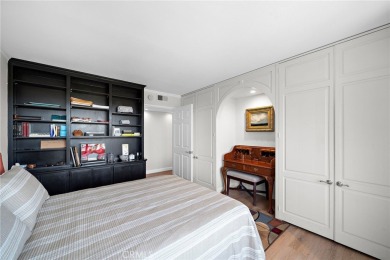 This condo is located in the popular SENIOR community of Laguna on Leisure Village Par 3 Golf Course in California - for sale on GolfHomes.com, golf home, golf lot