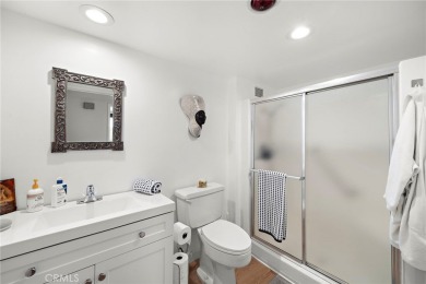 This condo is located in the popular SENIOR community of Laguna on Leisure Village Par 3 Golf Course in California - for sale on GolfHomes.com, golf home, golf lot