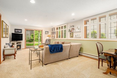 Get ready to move right into this fantastic 2bed, 3bth condo in on Oak Ridge Golf Club in Michigan - for sale on GolfHomes.com, golf home, golf lot
