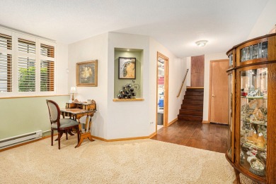 Get ready to move right into this fantastic 2bed, 3bth condo in on Oak Ridge Golf Club in Michigan - for sale on GolfHomes.com, golf home, golf lot