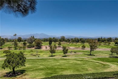 This condo is located in the popular SENIOR community of Laguna on Leisure Village Par 3 Golf Course in California - for sale on GolfHomes.com, golf home, golf lot
