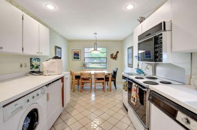 Highly Desirable 2-Bed/2-Bath Condo in Hunters Run - Westgate on Hunters Run Golf and Country Club in Florida - for sale on GolfHomes.com, golf home, golf lot