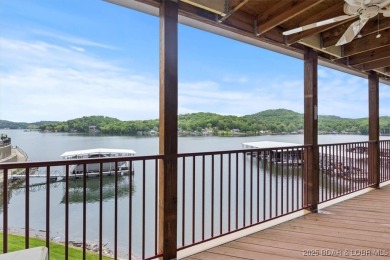Turn the Key & move in! 6 easy steps up from parking will take on The Club At Old Kinderhook in Missouri - for sale on GolfHomes.com, golf home, golf lot