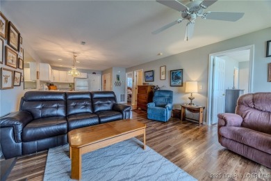Lakefront Walk-In Condo with super low HOA fees under $670 per on Lake Valley Country Club in Missouri - for sale on GolfHomes.com, golf home, golf lot