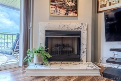 Lakefront Walk-In Condo with super low HOA fees under $670 per on Lake Valley Country Club in Missouri - for sale on GolfHomes.com, golf home, golf lot