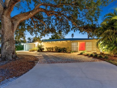 The Bechtel House (1967) is an important mid-century modern on Sara Bay Country Club in Florida - for sale on GolfHomes.com, golf home, golf lot
