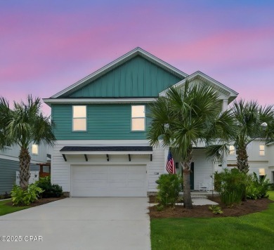 Looking for a spacious home near the beach? Check out this on Holiday Golf Club in Florida - for sale on GolfHomes.com, golf home, golf lot