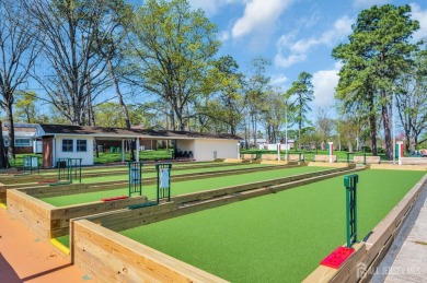 Immaculately renovated end-unit gem in the gated Leisure Village on Greenbriar Woodlands in New Jersey - for sale on GolfHomes.com, golf home, golf lot