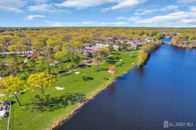 Immaculately renovated end-unit gem in the gated Leisure Village on Greenbriar Woodlands in New Jersey - for sale on GolfHomes.com, golf home, golf lot