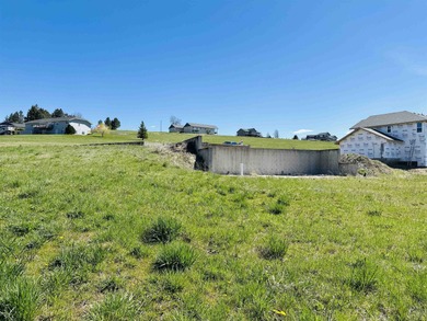 Golf Course Subdivision - Rare Large Lots in Hay's Subdivision on Tekoa Golf Club in Washington - for sale on GolfHomes.com, golf home, golf lot