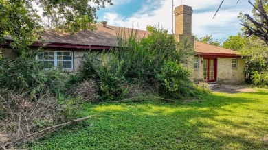 Calling on all investors!!! This 1,748 sqft Brick Home sits on a on Glen Garden Golf and Country Club in Texas - for sale on GolfHomes.com, golf home, golf lot