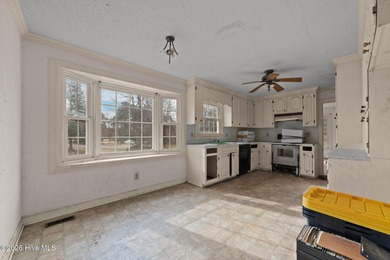 Located in a well-established neighborhood on the Northgreen on Benvenue Country Club in North Carolina - for sale on GolfHomes.com, golf home, golf lot