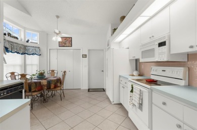 Very Motivated Seller - Make an Offer! Discover Your Florida on Glen Lakes Country Club in Florida - for sale on GolfHomes.com, golf home, golf lot