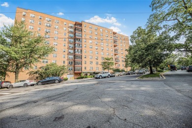 5550 Fieldston Road is located in the highly desirable Riverdale on Van Cortlandt Park Golf Course in New York - for sale on GolfHomes.com, golf home, golf lot