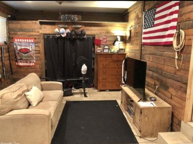Great Location in town with swimming pool (new liner about 2 on  in Arkansas - for sale on GolfHomes.com, golf home, golf lot