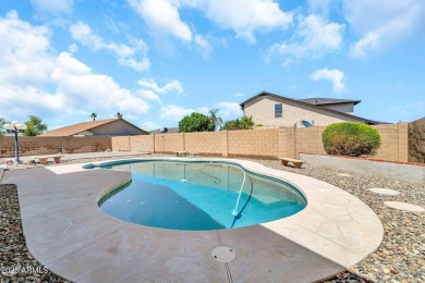 Beautifully Updated Home in Prime Location Near State Farm on Desert Mirage Golf Course in Arizona - for sale on GolfHomes.com, golf home, golf lot